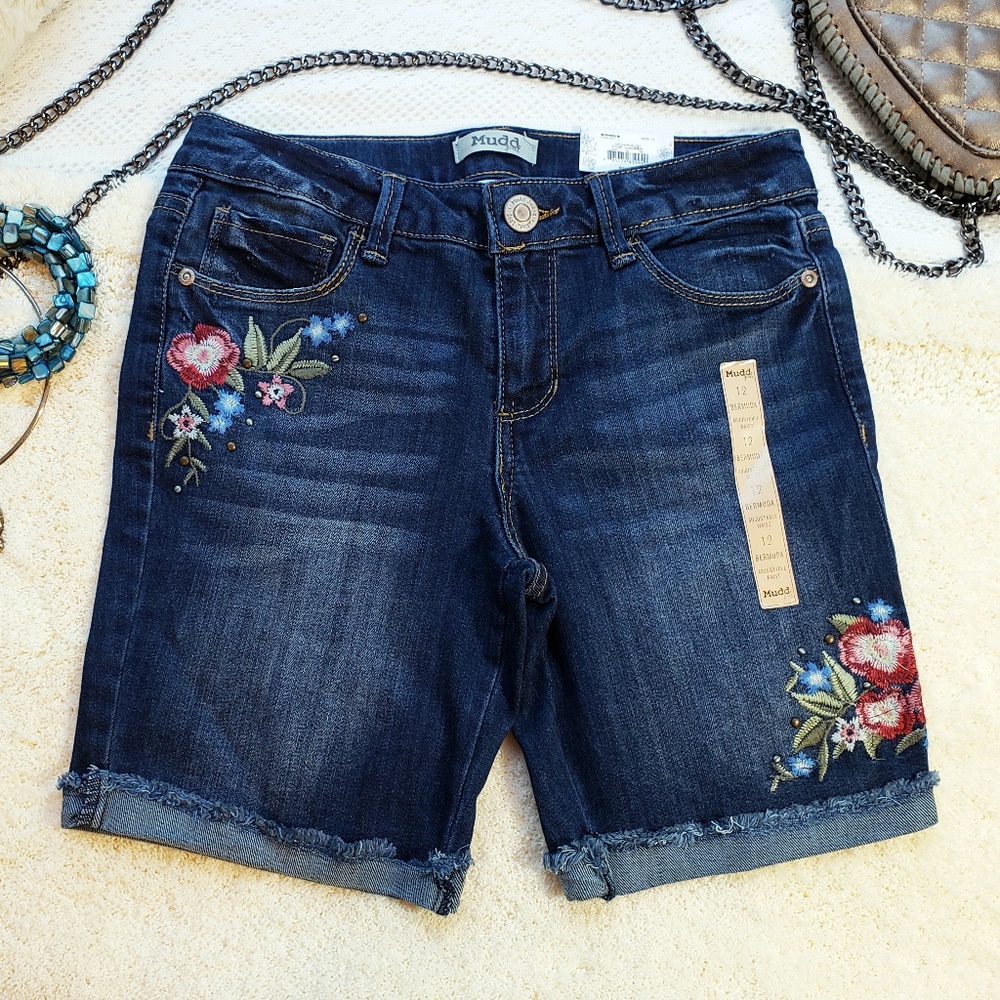 NWT! Girls Mudd Bermuda Shorts size 12 or 14